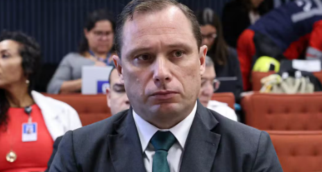 PGR pediu buscas contra Cid após familiares de delator deixarem o Brasil